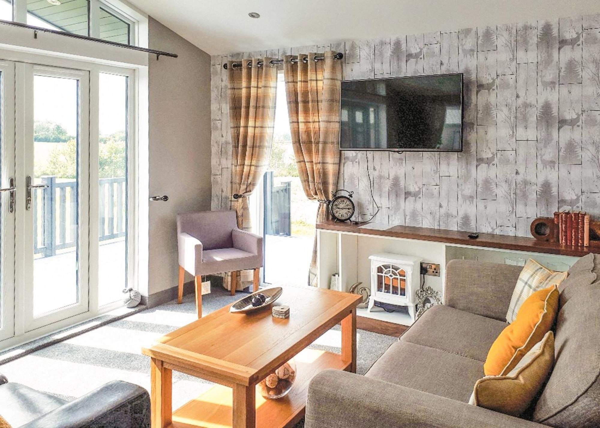 Barlings Country Park Hotel Langworth Bagian luar foto