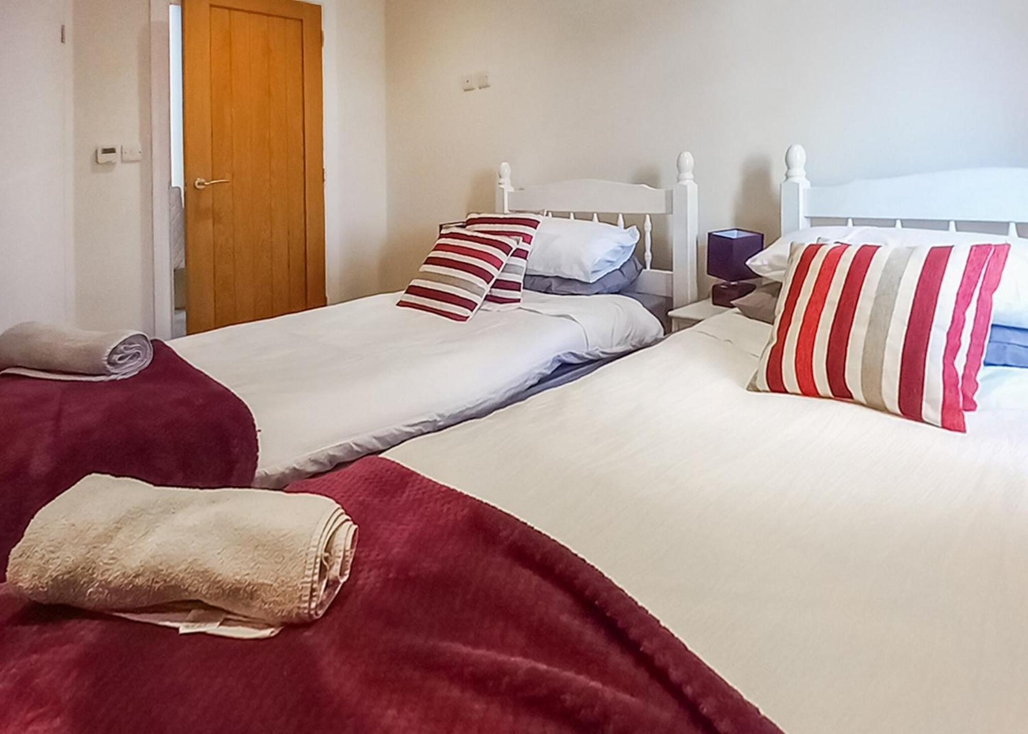 Barlings Country Park Hotel Langworth Bagian luar foto